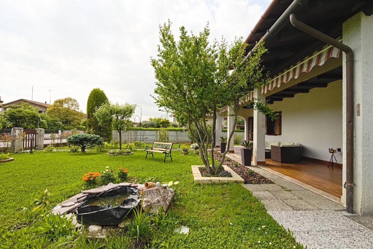 Vecchia Favola House Villa Quarto dʼAltino Exterior foto